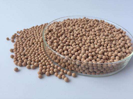 गुणवत्ता  3 - 5mm 4A Molecular Sieve Desiccant Granular With High Crush Strength कारखाना