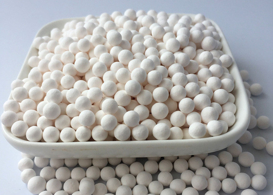 उच्च ऑक्सीकरण प्रतिरोध सफेद सक्रिय एल्यूमीनियम गेंदों 0.68 - 0.72 जी/सेमी3